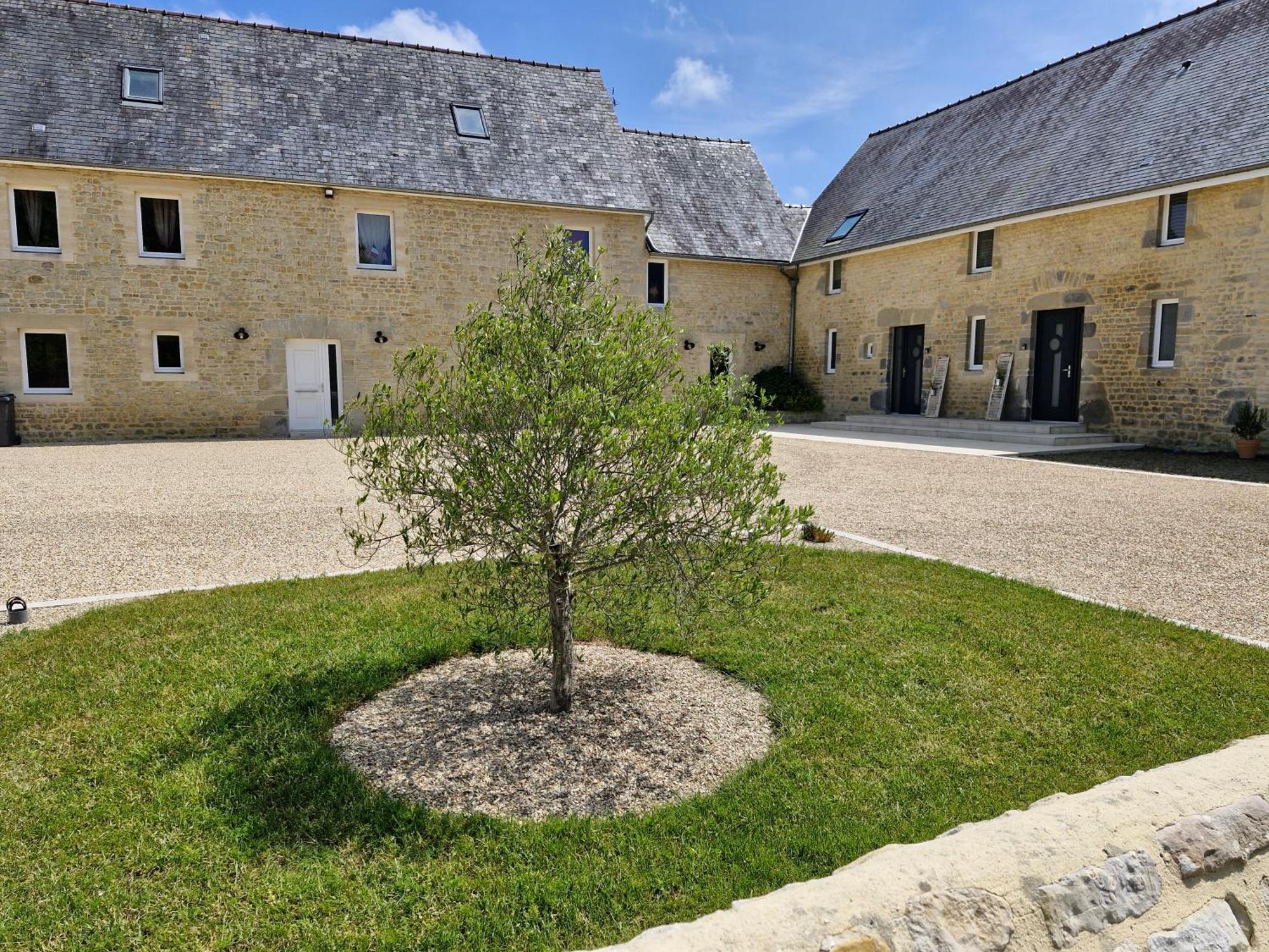 Les Gites Du Val Mandeville-en-Bessin Extérieur photo